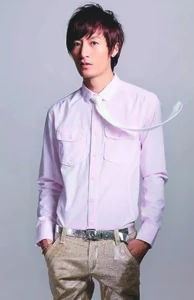 著名彩妆师小P老师