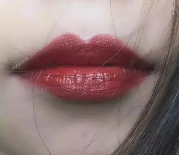 Mac在彩妆界是无人不知无人不晓，你有了吗？