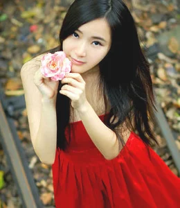 5个贴心技巧 这样化妆绝不伤皮肤