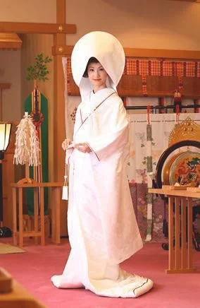 日本MM护肤术 人人争做美妆信徒