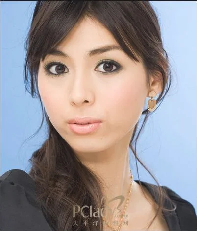 眼睛Q质感 2款气质妆教你变秋美人