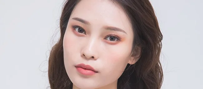 不卸妆睡觉的危害 再困也要爬起来卸妆