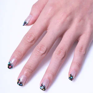 台湾女生最爱普普风DIY彩甲