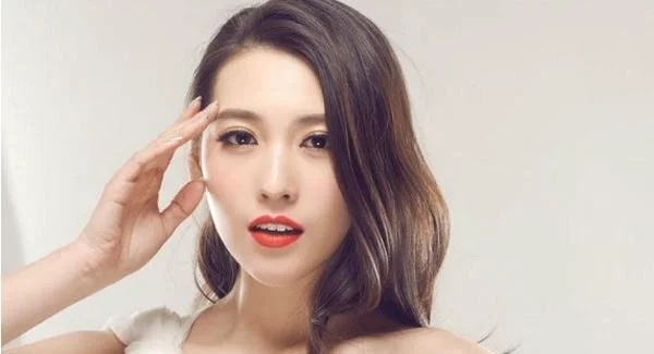 做果酸换肤袪痘疤需要多少钱？费用是多少？