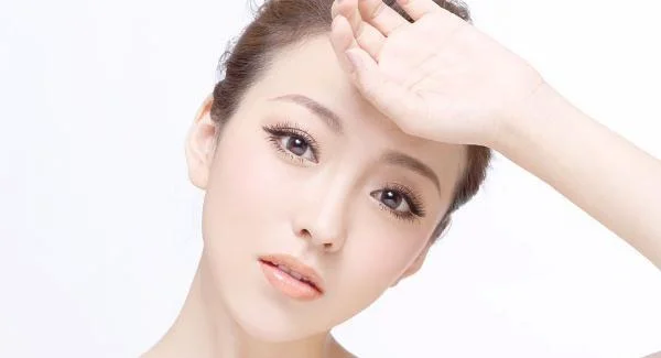 做脉冲光去眉间纹需要多少钱？费用是多少？