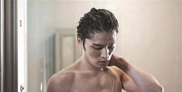 阴茎上的皮肤长青春痘