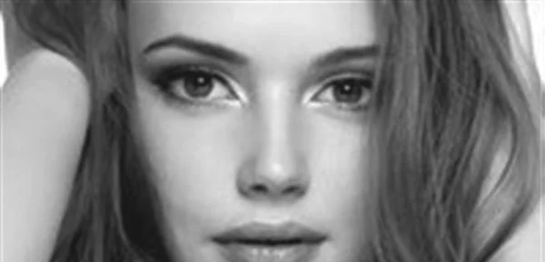 脸上疤痕该怎样祛除