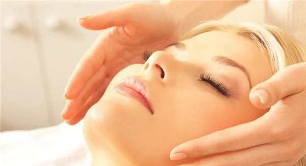 玻尿酸去法令纹要多少钱呢