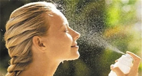 脸部缺水严重要怎么补水